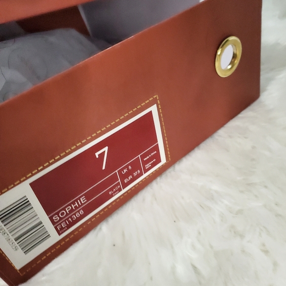 Sophie stiletto ankle boots for women by Torgeis Size 7 - Picture 7 of 7